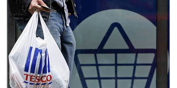 英国连锁超市开先河：承诺五年内跟塑料包装说再见