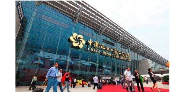 广交会“卖全球买全球” 境内外逾2万家企业参展