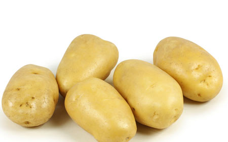 新玩法：瑞典学生用土豆制作塑料
