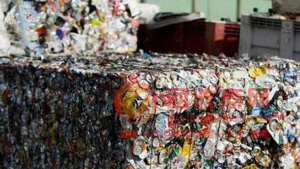 日本去年塑料垃圾出口量减三成 日专家呼吁商家使用可再生材料