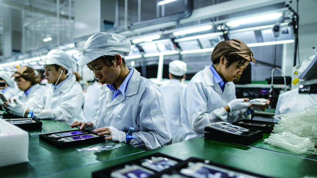 伟创力被踢出供应链后 富士康比亚迪"摘挑"华为订单