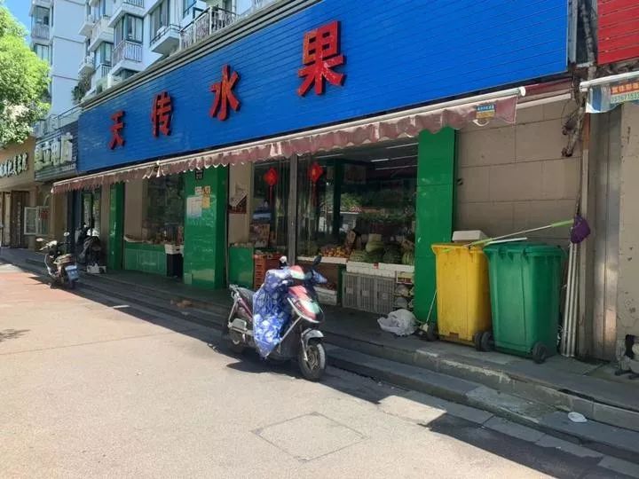 杭州年内所有道路将撤除垃圾桶 商铺需撤桶入户