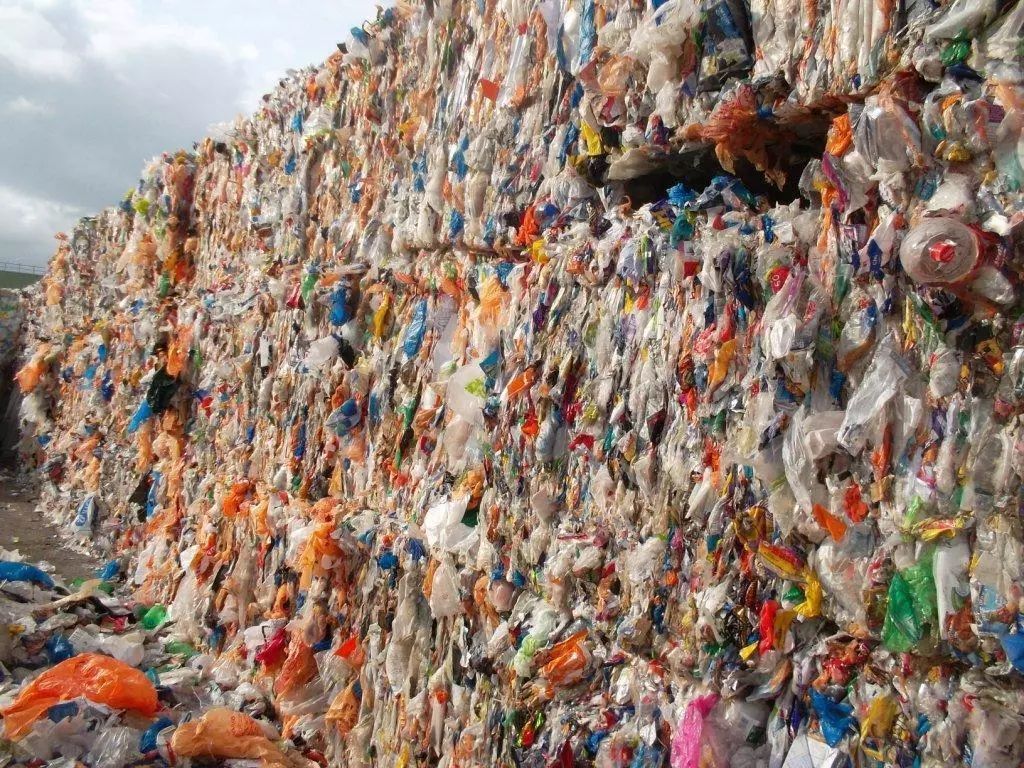 塑料垃圾滞留发达国家 日媒:对海外市场依赖太严重