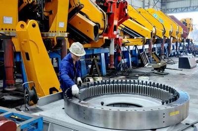 中国12月官方制造业PMI 50.2 预期50.1