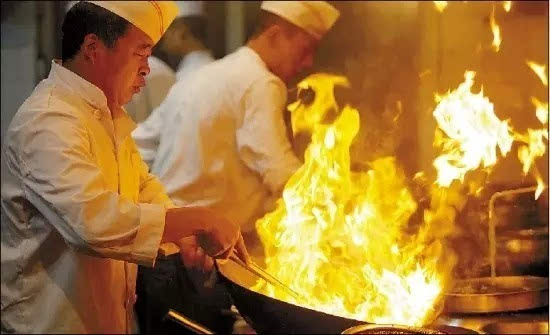 疫情之下 餐饮业面临生死考验