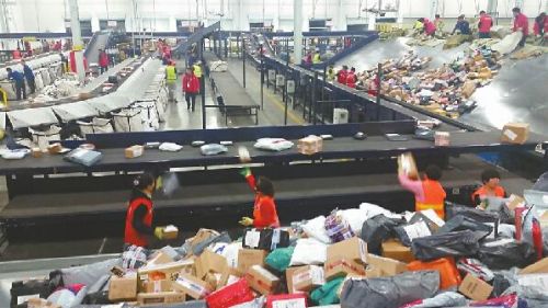 快递行业运力恢复已逾八成 有一线人员称派件量堪比“双11”