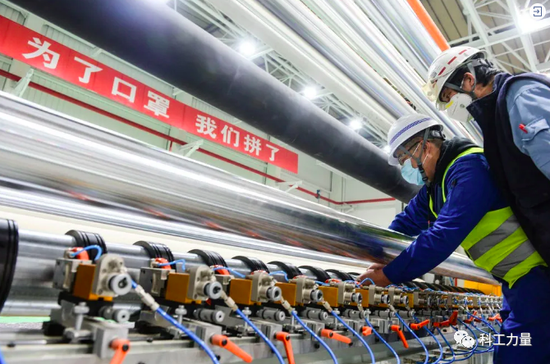 一只口罩告诉你，为什么欧美要求助中国？