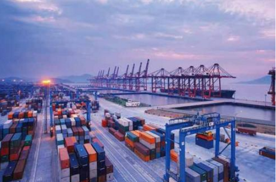 出口持续超预期回升 中国外贸市场结构正趋优化