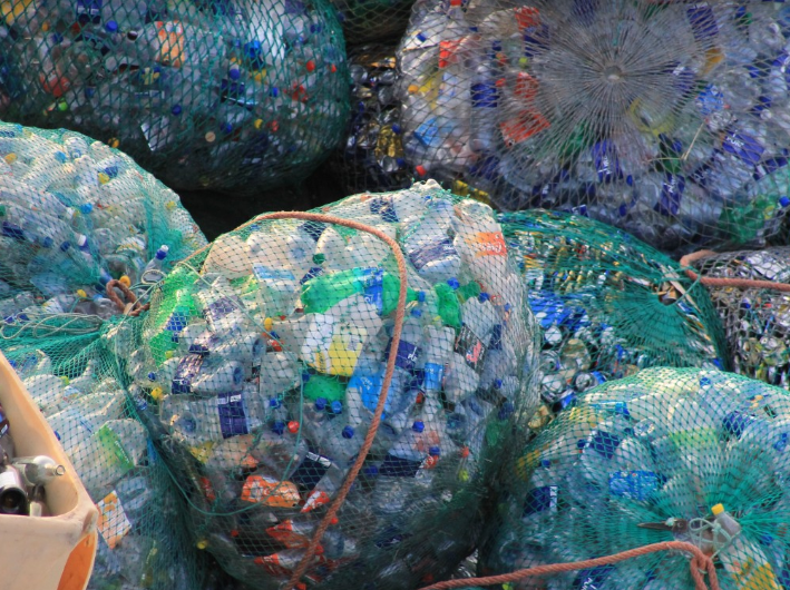 日本将对所有类型的塑料废物进行收集回收