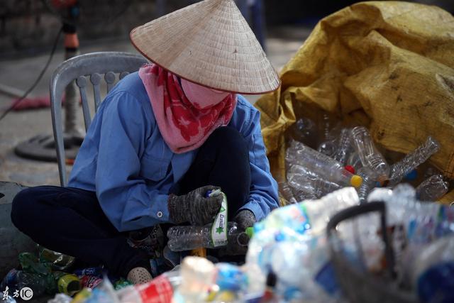 进一步加强商务领域塑料污染治理工作