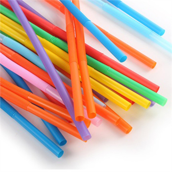 全国塑料吸管禁令生效 关注可降解塑料行业