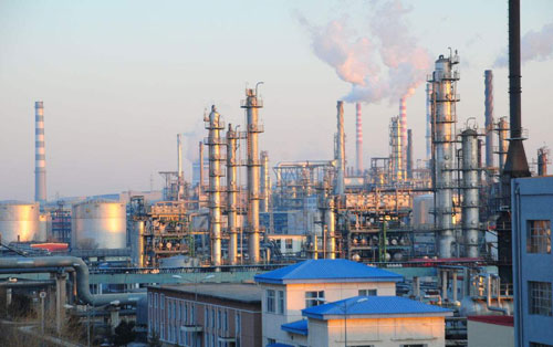 茂名石化乙烯原料出厂同比增长43%