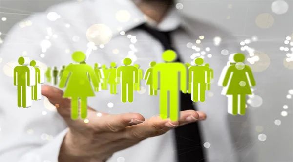 刷屏!中国人口继续保持增长 北京出生数创十年新低