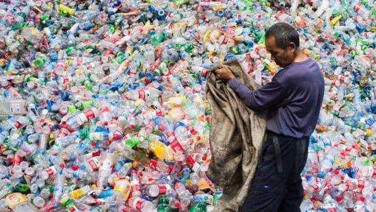 中国重拳打击“塑料污染” 开启全链条治理行动