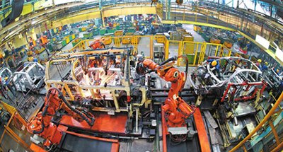 经济日报头版聚焦：中国制造业何以稳居世界第一