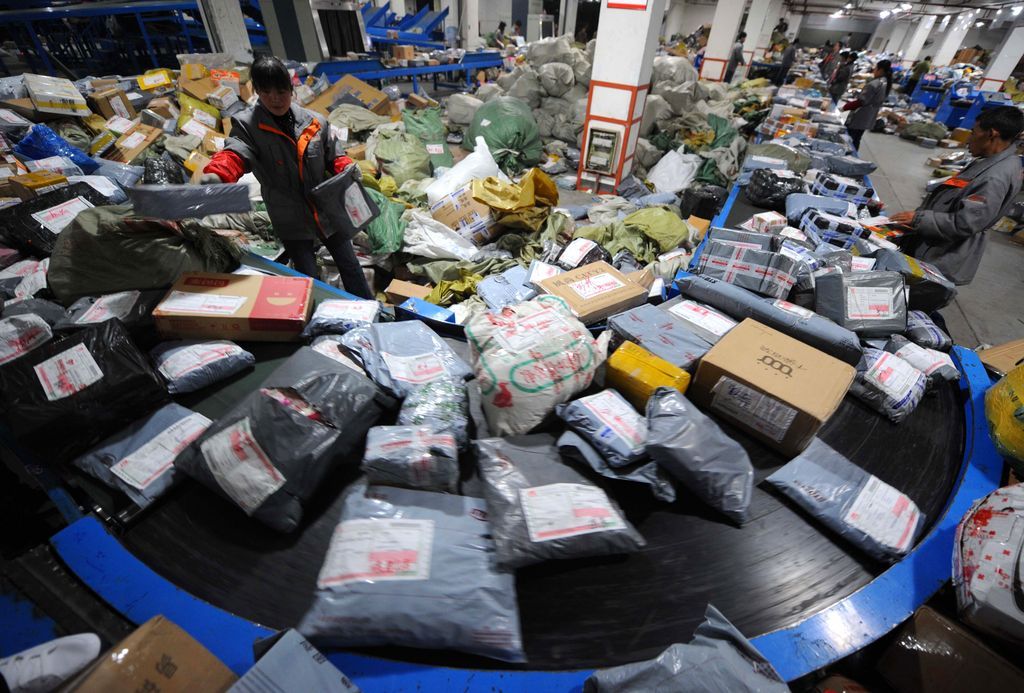 十四五”塑料污染治理行动方案出炉——电商快件将告别二次包装
