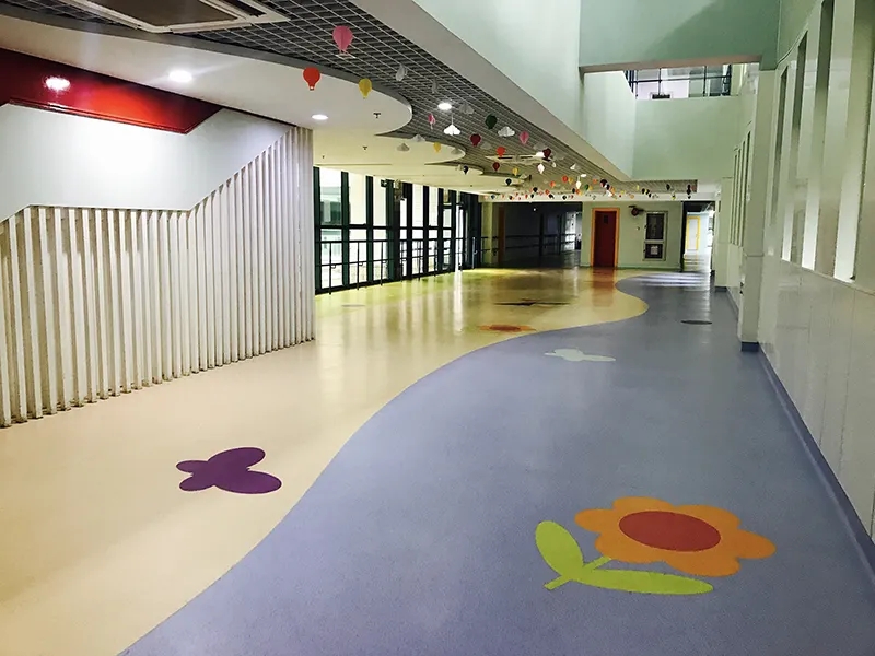 PVC塑胶地板行业产能不断增长 市场规模超30亿元