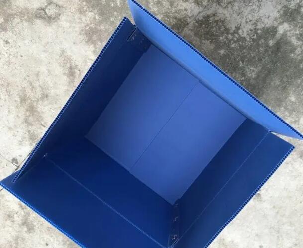 中空板周转箱