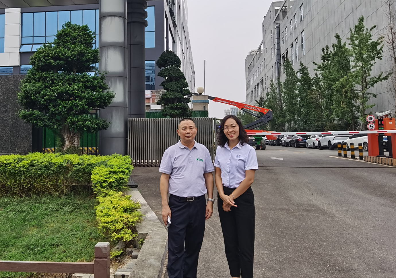 汇利实业 (2)