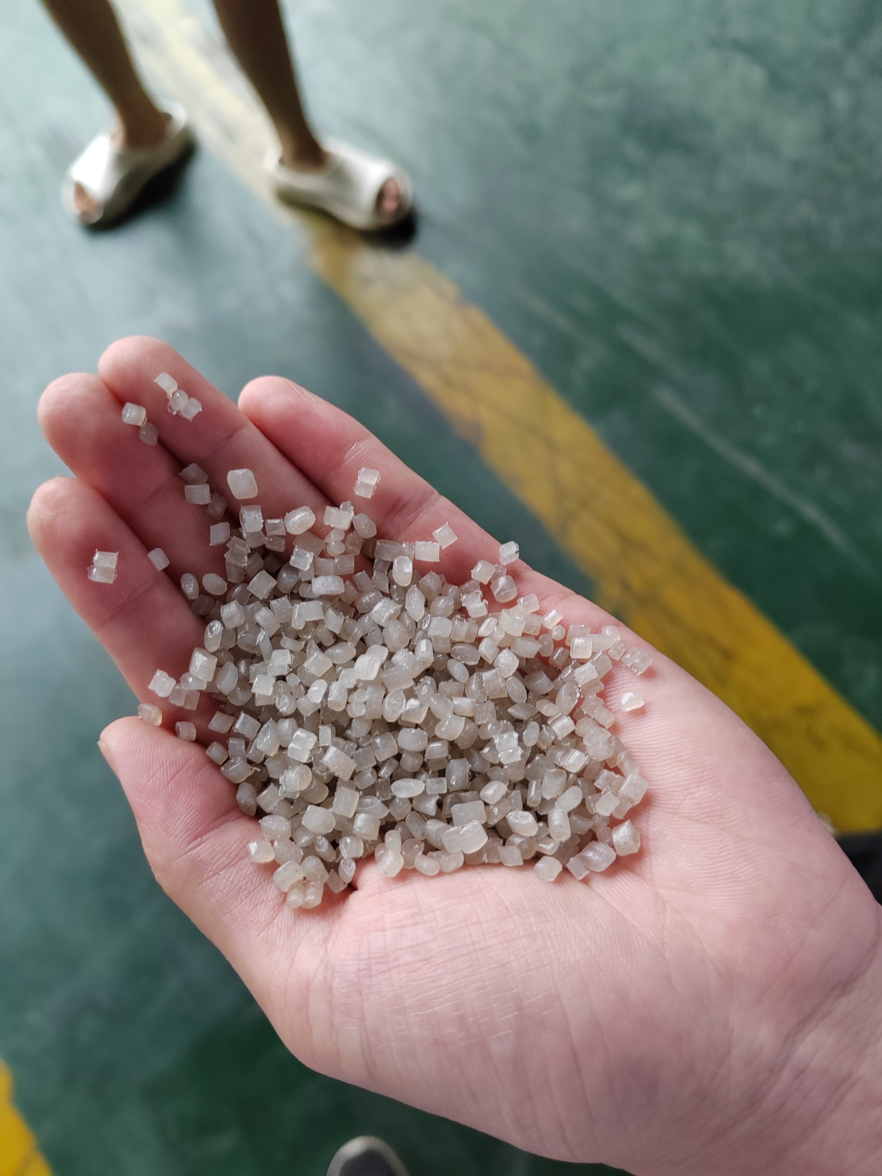 PE再生料用来生产塑料薄膜时要注意的问题